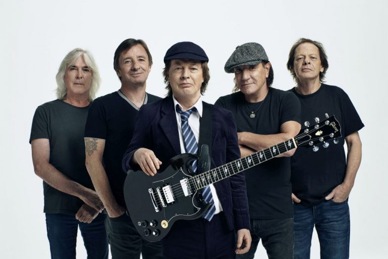 AC/DC nuovo album Power Up | Tracklist | Shot In The Dark